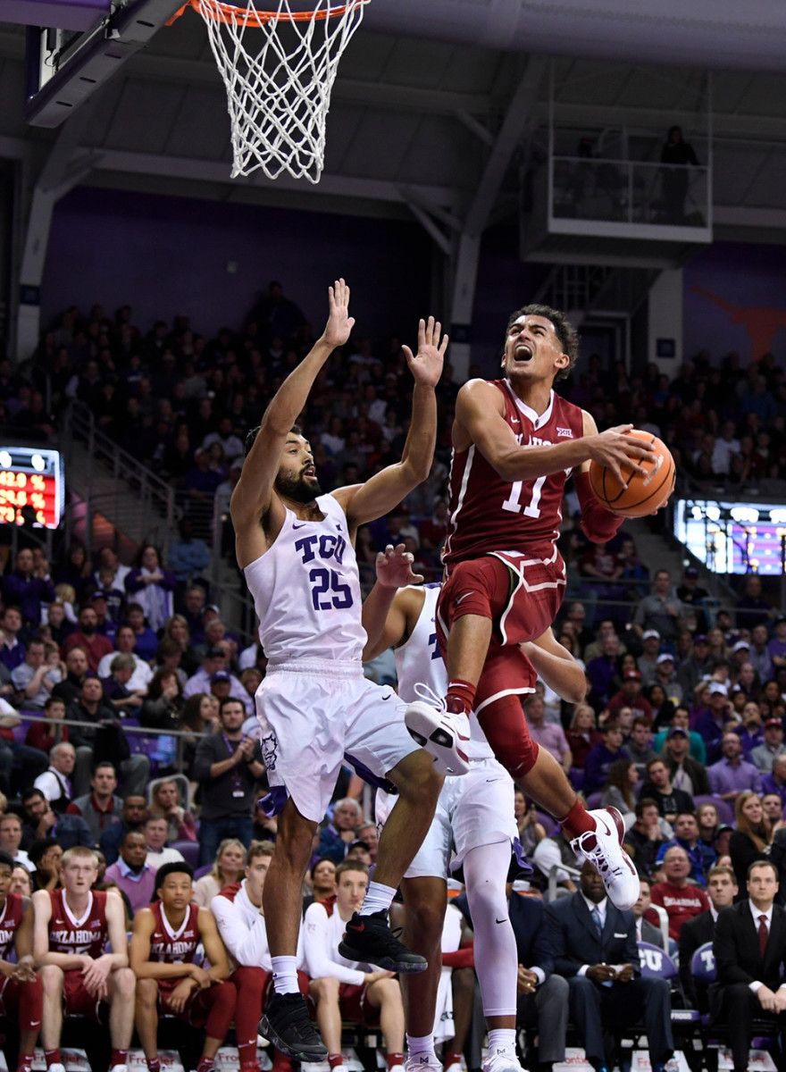 trae-young-layup-inline.jpg